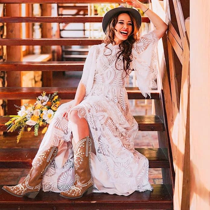 Women's Sparkly Cowgirl Boots with Embroidery